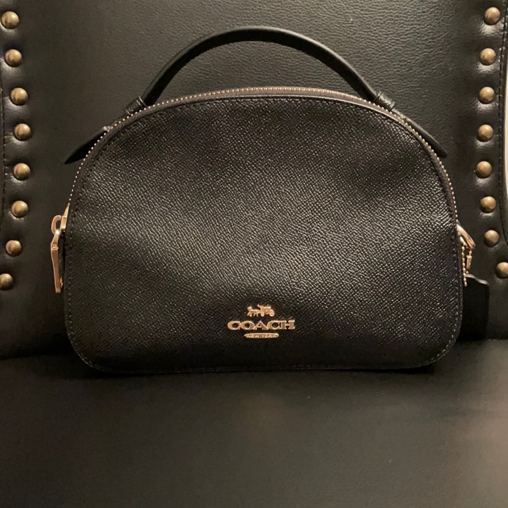 Black Serena Satchel In Signature Canvas.